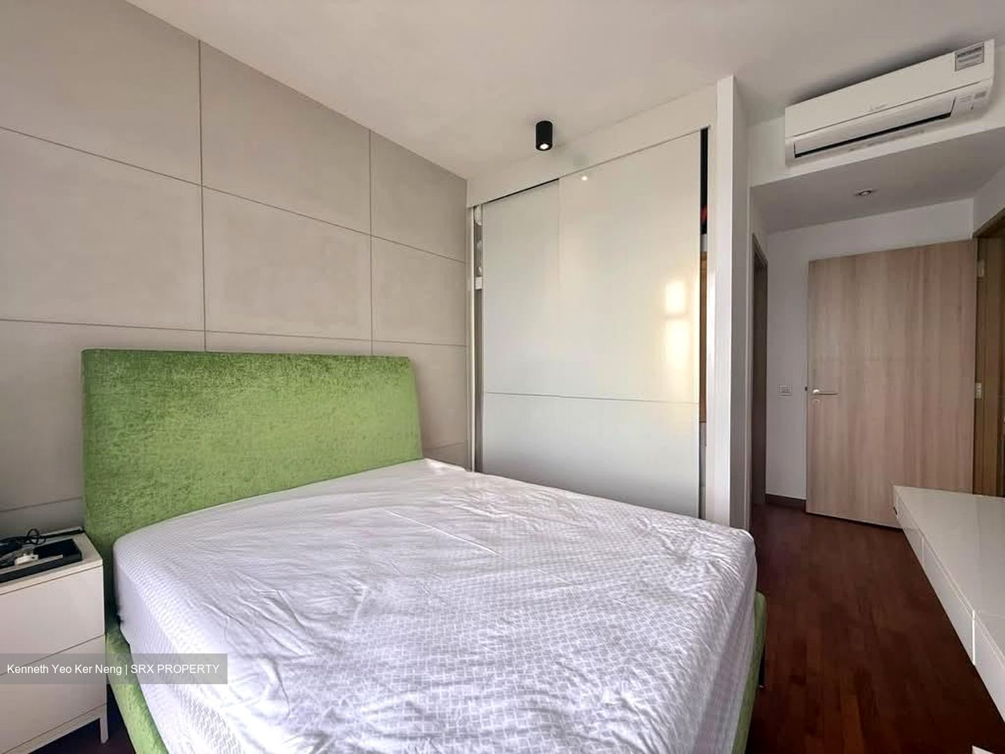 Waterfront Gold (D16), Condominium #582200101
